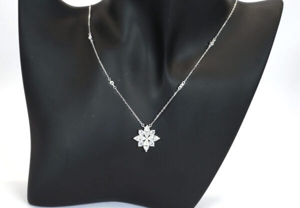 Botanical Brilliance: Cluster Pendant Necklace with Sparkling Herbarium Elements 925 Sterling Silver - Image 2