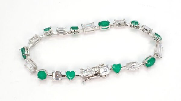 Exquisite 925 Silver Bracelet with Zircon and simulated Emerald Gemstones in Multishapes