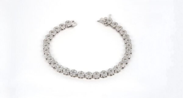 Stunning 925 Silver Tennis Bracelet with Sparkling Zircon Flower Detailing - Image 3