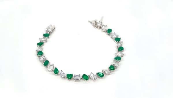 Stunning Silver Bracelet with Multi-Shaped Zircon and simulated Emerald Stones - Image 4