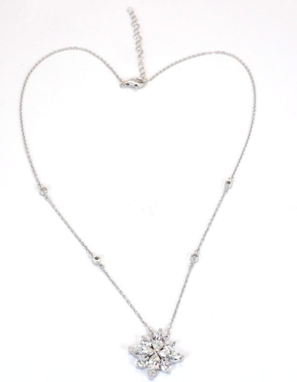 Botanical Brilliance: Cluster Pendant Necklace with Sparkling Herbarium Elements 925 Sterling Silver - Image 4