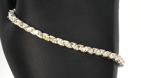 Radiant Glow: 925 Sterling Silver Bracelet with Citrine Stones - Image 5