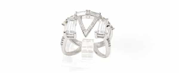 Statement Sterling Silver Ring with V-Shaped Design and Sparkling Rectangular Zircon Stones - Image 2