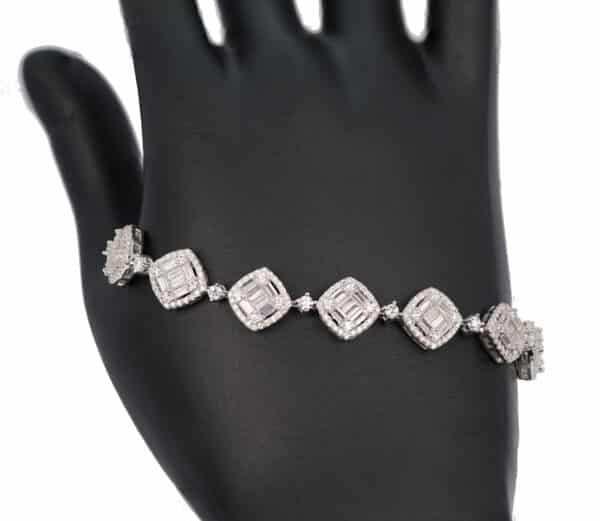 Sparkling Sterling Silver Bracelet with Zircon Stones - Image 2