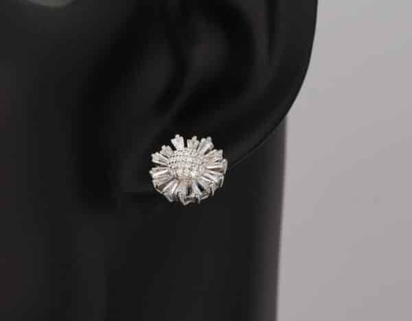 Sparkling Blooms: Sterling Silver Flower Earrings with Zircon Stones - Image 2