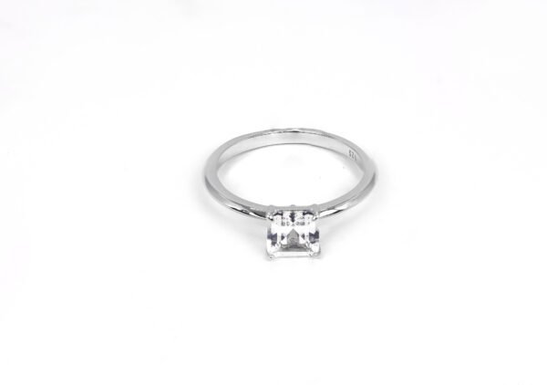 Sparkling Sterling Silver Wedding Ring with Brilliant Zircon Stone - Image 2
