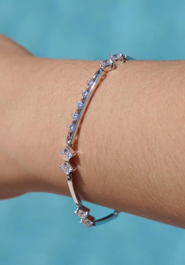 Sparkling Sterling Silver Bracelet with 5 Zircon Center Stones and 2 Large Side Stones on a Track
