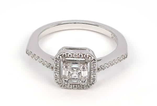 Dazzling Sterling Silver Ring with Square Zircon Centerpiece and Delicate Gems - Image 3