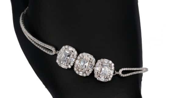 Sparkling Square: Adjustable Sterling Silver Bracelet with a Central Zircon Stone and Surrounding Sparkling Accents - Image 3