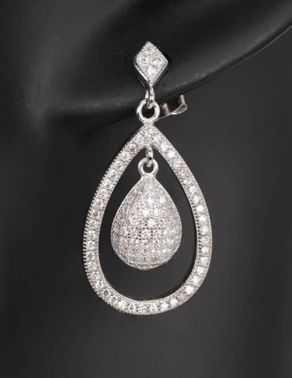 Sparkling Sterling Silver Oval Pendant and Earrings Set with Zircon Stones - Nested Design for a Timeless and Elegant Look - Image 3