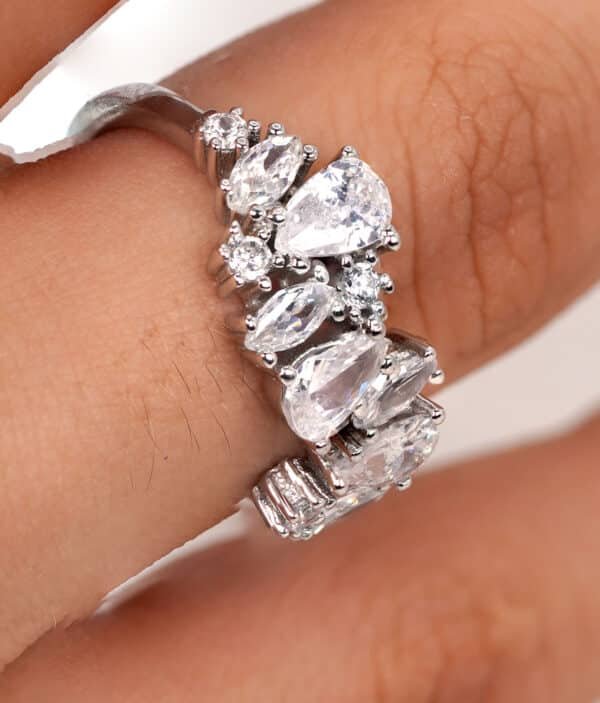 Stunning Sterling Silver Ring with 3 Large Oval Zircon Stones and 9 Unique Smaller Stone Shapes - A Must-Have Jewelry Piece - Image 2