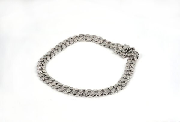 Sterling silver chain bracelet adorned with dazzling zircon stones