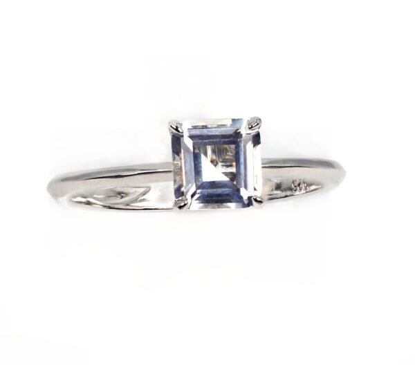 Sparkling Sterling Silver Wedding Ring with Brilliant Zircon Stone - Image 3