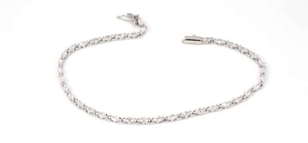 Sparkling Elegance: Sterling Silver Tennis Bracelet with Dazzling Zircon Stones - Image 3