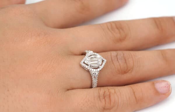 Elegant Sterling Silver Ring with Central Eye-shaped Zircon Stone and Surrounding Accents