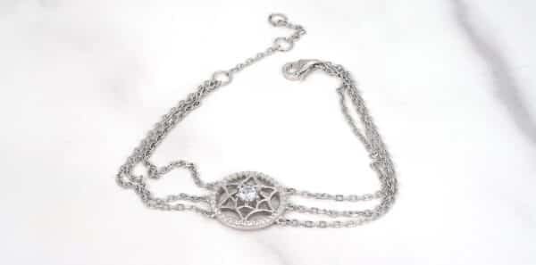 Stunning Sterling Silver Bracelet with Sparkling Zircon Stones and Spider Web Design, featuring a Large Center Stone - Image 6