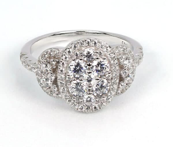 Stunning Sterling Silver Ring with 6 Sparkling Oval Zirconia Stones and Small Accents - Perfect for Glamorous Occasions - Image 4