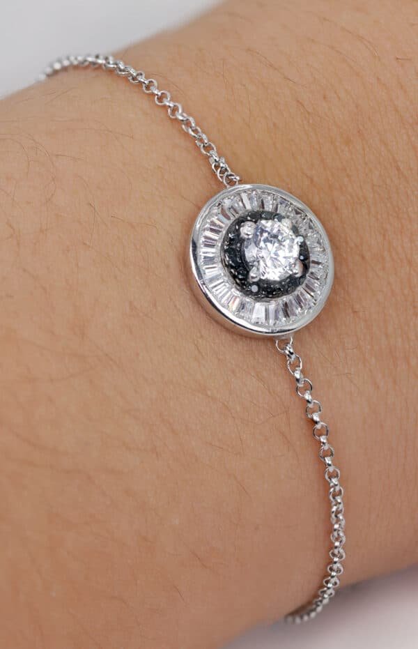 Stunning Sterling Silver Bracelet with Circle-Shaped Design, Featuring a Large Zircon Stone in the Center and Delicate Surrounding Stones - Image 6