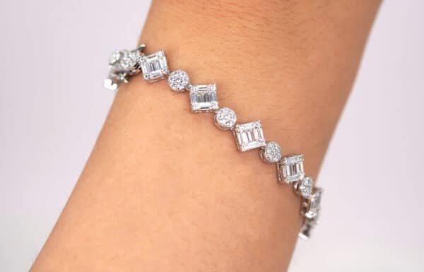 Exquisite Sterling Silver Tennis Bracelet with Brilliant 5A Zircon Stones in Circle and Square Shapes
