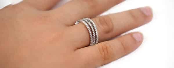 Stunning Sterling Silver Tri-Ring Set with Sparkling Zircon Stones