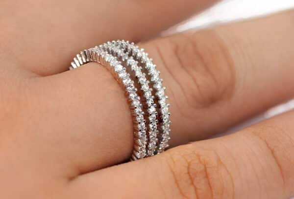 Stunning Sterling Silver Tri-Ring Set with Sparkling Zircon Stones - Image 5