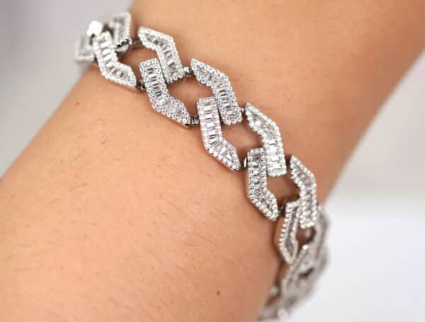 Elegant Sterling Silver Bracelet with Sparkling Zircon Stones - 45.6 Grams of Timeless Beauty - Image 6