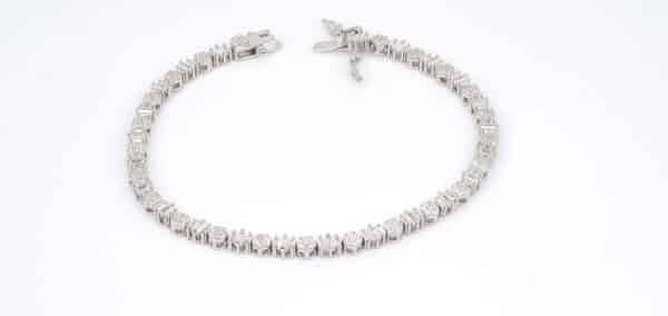 Exquisite Sterling Silver Tennis Bracelet with 5A Quality Cubic Zirconia Stones for Timeless Elegance - Image 3