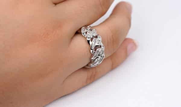 Sparkling Sterling Silver Ring with Dazzling Zircon Stones
