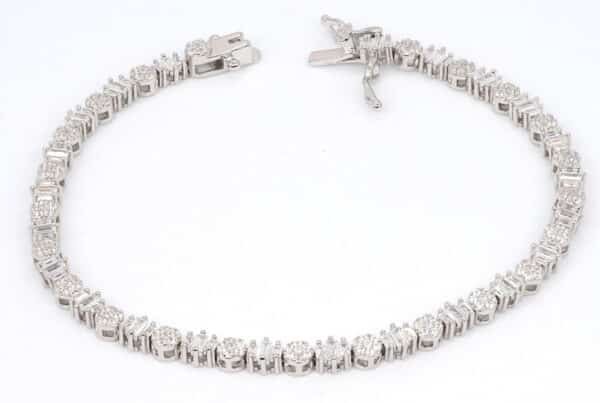Exquisite Sterling Silver Tennis Bracelet with 5A Quality Cubic Zirconia Stones for Timeless Elegance - Image 4