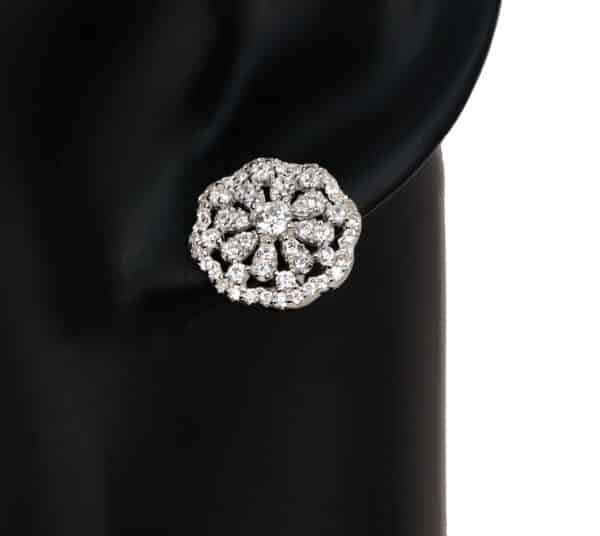 925 Sterling Silver Jewelry Set with Sparkling Zircon Stones - Ring, Necklace, and Stud Earrings - Image 4