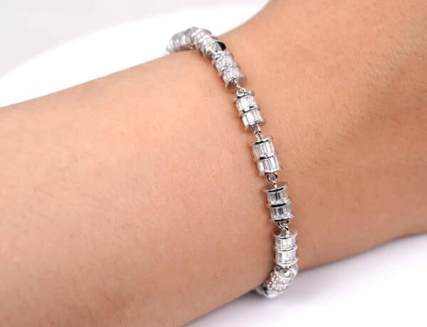 Sparkling Sterling Silver Bracelet with Cylindrical Zircon Stones