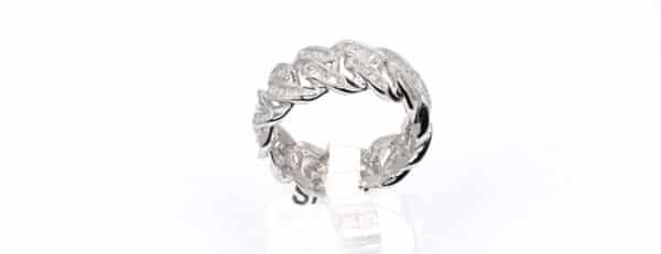 Sparkling Sterling Silver Ring with Dazzling Zircon Stones - Image 4