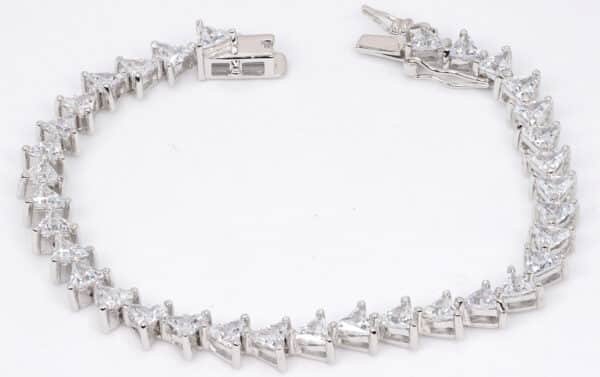 Elegant Triangle-Cut Zircon Sterling Silver Tennis Bracelet - Image 4
