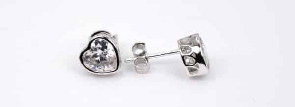 Sparkling Sterling Silver Heart-Shaped Stud Earrings with Zircon Stones
