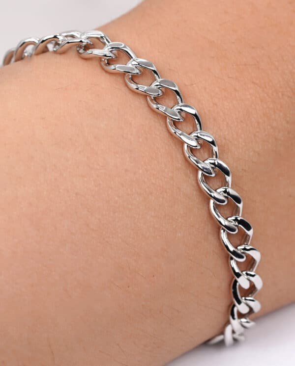 Bold and Elegant Sterling Silver Bracelet with Sparkling Zircon Stones and Chunky Hook Clasp - Image 4