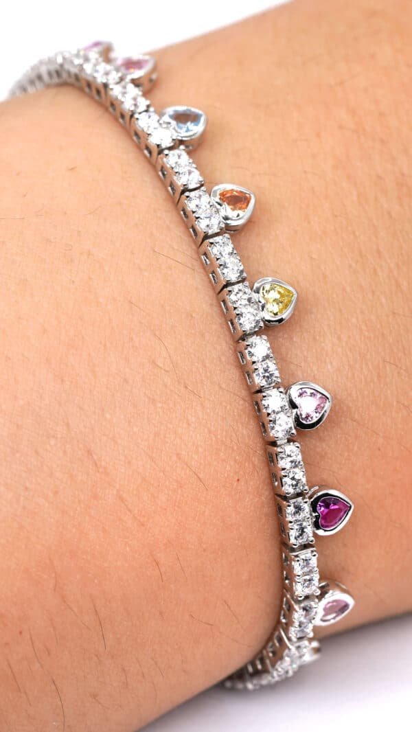 Sparkling Sterling Silver Tennis Bracelet with 18 Heart-Shaped Rainbow Zircon Stones - Image 6