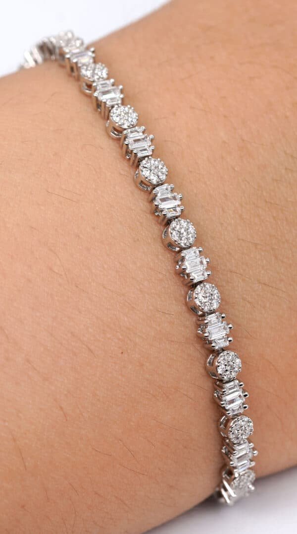 Exquisite Sterling Silver Tennis Bracelet with 5A Quality Cubic Zirconia Stones for Timeless Elegance - Image 6