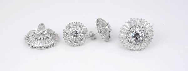 Sparkling Circle: 925 Sterling Silver Jewelry Set with 5A Zircon Stones