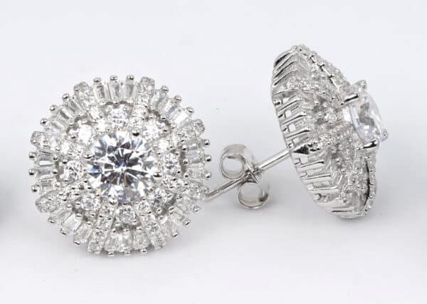 Sparkling Circle: 925 Sterling Silver Jewelry Set with 5A Zircon Stones - Image 8