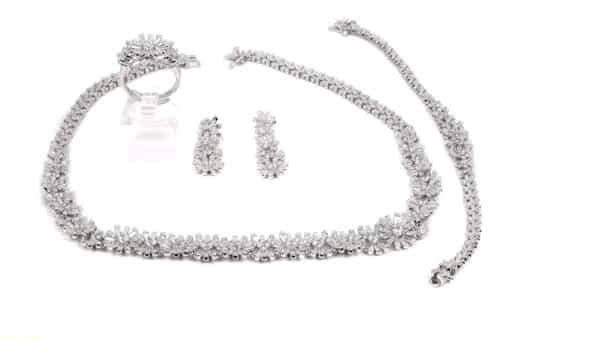 Enchanting Sterling Silver Jewelry Set with Flower Design and Zircon Stones - Image 2