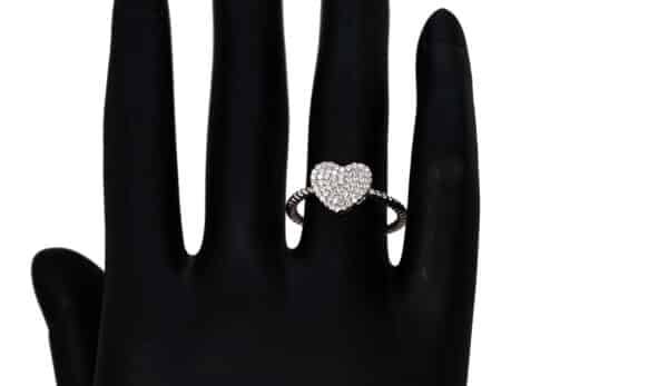 Romantic Heart-Shaped Sterling Silver Ring with Zircon Accents and Exquisite Knitted Band - Image 5
