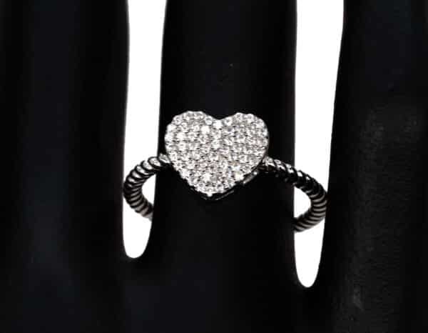 Romantic Heart-Shaped Sterling Silver Ring with Zircon Accents and Exquisite Knitted Band - Image 6