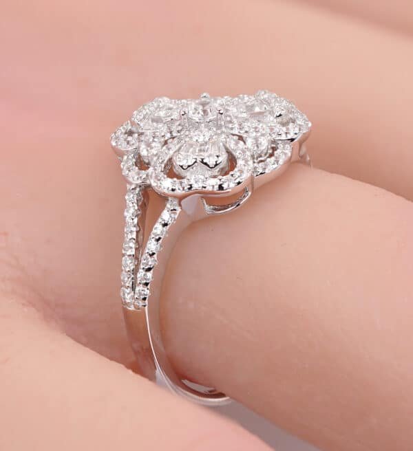 925 Sterling Silver Exquisite Floral Cubic Zirconia Diamond Ring for Timeless Elegance - Image 3