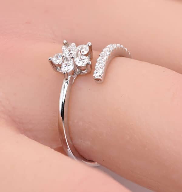 925 Sterling Silver Sparkling Floral Adjustable Ring with zirconia diamonds - Image 4
